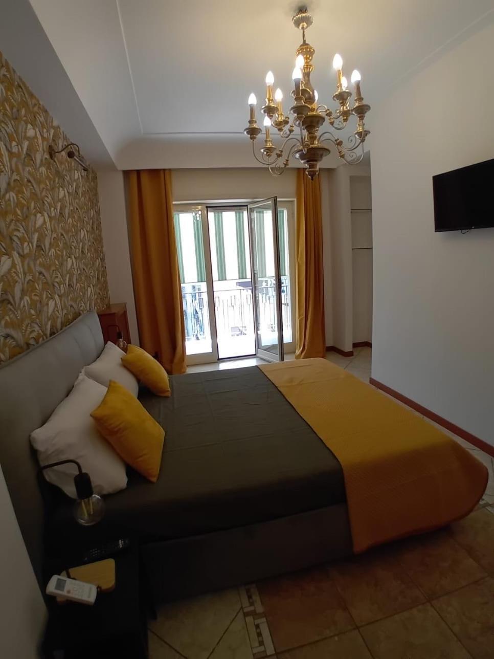 Reginella House Otel Napoli Dış mekan fotoğraf