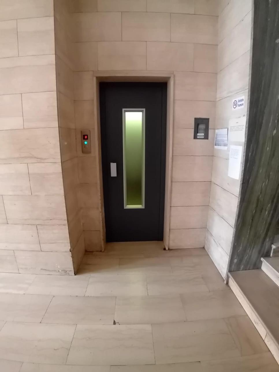 Reginella House Otel Napoli Dış mekan fotoğraf
